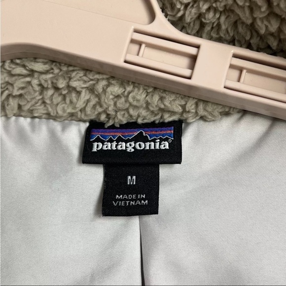 Patagonia Women Sz M Los Gatos Vest  Beige Fleece Fuzzy Deep Pile Full Zip Logo - Picture 4 of 14
